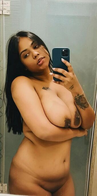 oasidás Çıplak Sızıntıları OnlyFans Fotoğraf 10