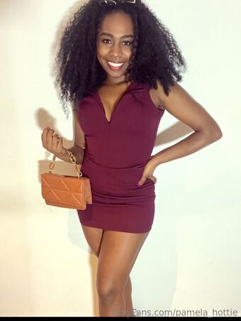 pamela_hottie