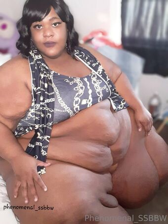 phenomenal_ssbbw