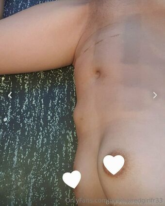 pinkhairedgirlfr33