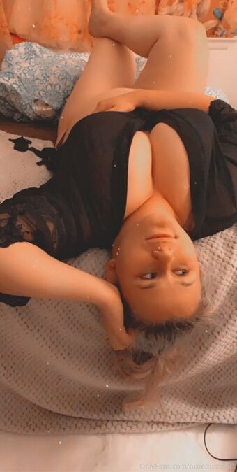 pixiedust8921 Çıplak Sızıntıları OnlyFans Fotoğraf 31