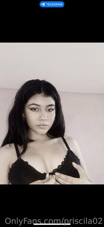 priscila02