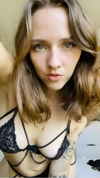 QueenArrow Çıplak Sızıntıları OnlyFans Fotoğraf 9