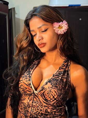 rasleeela Çıplak Sızıntıları OnlyFans Fotoğraf 2