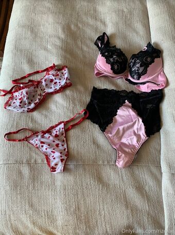 rizerae Çıplak Sızıntıları OnlyFans Fotoğraf 9