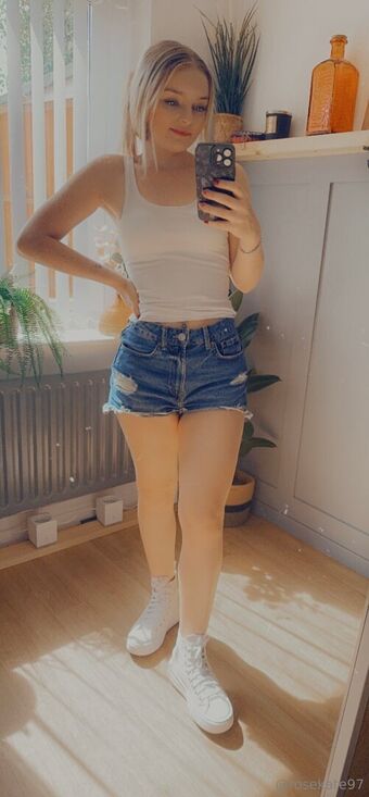 rose_1997 Çıplak Sızıntıları OnlyFans Fotoğraf 17
