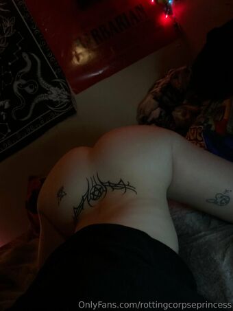 rottingcorpseprincess