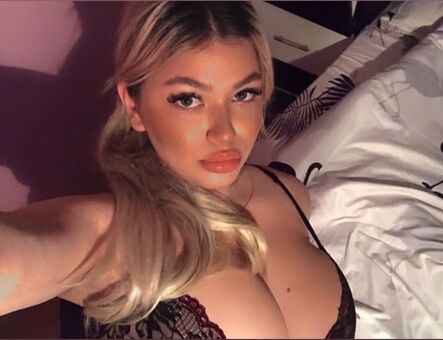 Roxana Elena