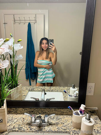 roxannesims Çıplak Sızıntıları OnlyFans Fotoğraf 17