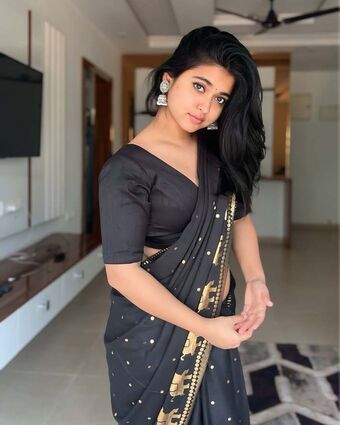 Saloni Singh