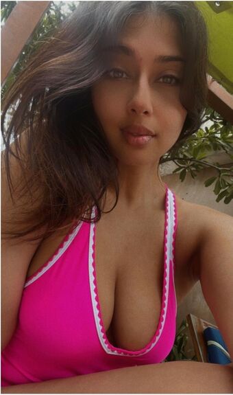 Sameea Bangera Çıplak Sızıntıları OnlyFans Fotoğraf 14