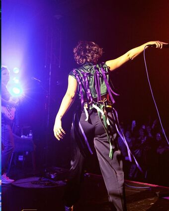 Sammy Rae (Sammy Rae & The Friends)