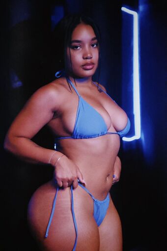 Shara Moss