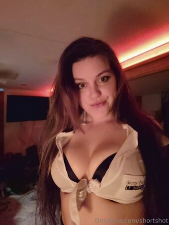 shortshot Çıplak Sızıntıları OnlyFans Fotoğraf 4