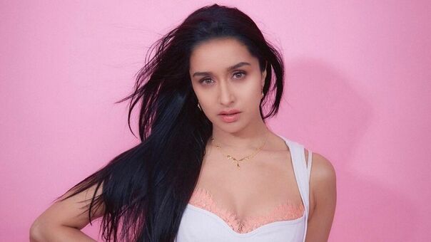 Shraddha Çıplak Sızıntıları OnlyFans Fotoğraf 15