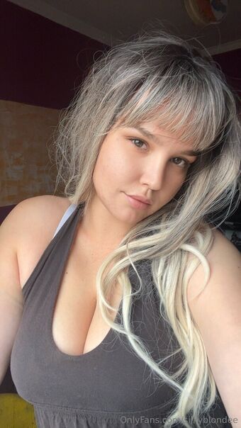 silkyblondee