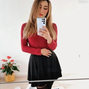 Silverline Çıplak Sızıntıları OnlyFans Fotoğraf 8