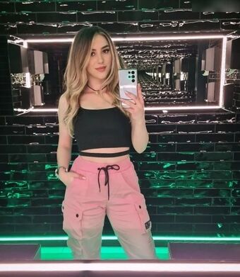 Silverline Çıplak Sızıntıları OnlyFans Fotoğraf 9