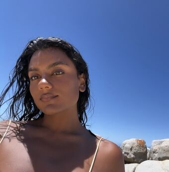 Simone Ashley Çıplak Sızıntıları OnlyFans Fotoğraf 132