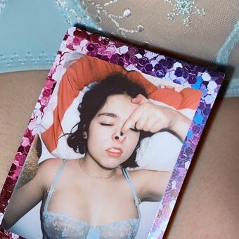 Snailmail Çıplak Sızıntıları OnlyFans Fotoğraf 14