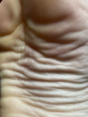 softboyfeetx