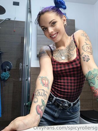 spicyrollersg Çıplak Sızıntıları OnlyFans Fotoğraf 10