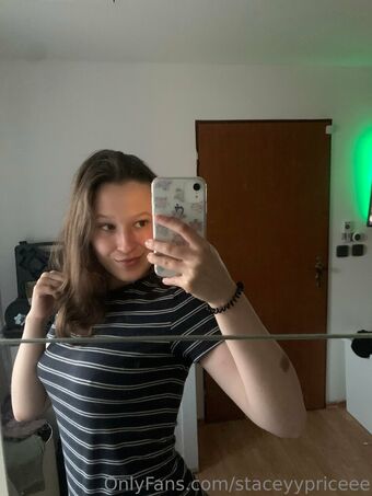 staceyypriceee