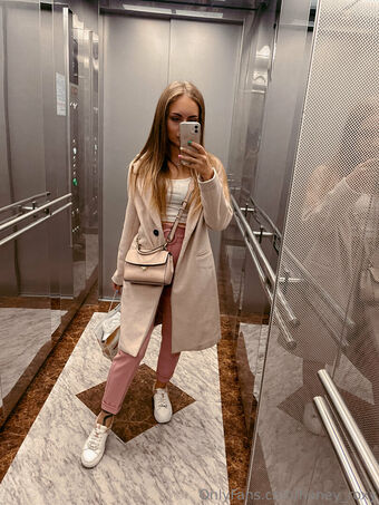 star_roxy Çıplak Sızıntıları OnlyFans Fotoğraf 13