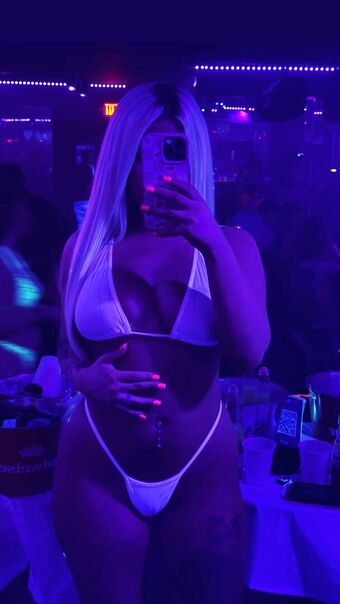 Stepbackbarbie Çıplak Sızıntıları OnlyFans Fotoğraf 8