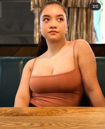 Stephanie Lee