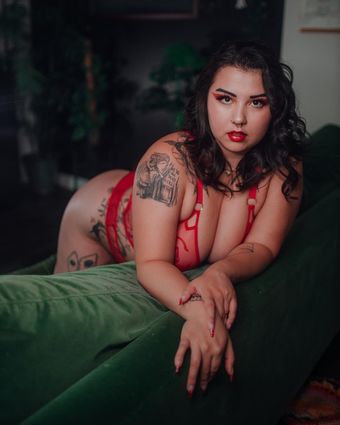 Suki Jade