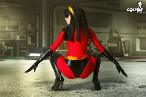 Superheroines
