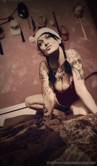 susiseduction Çıplak Sızıntıları OnlyFans Fotoğraf 15