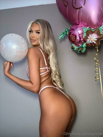Sylvijaa Çıplak Sızıntıları OnlyFans Fotoğraf 28