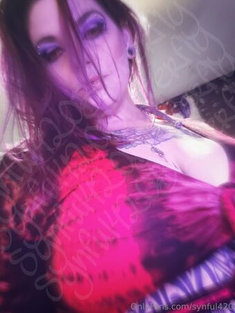 synful420 Çıplak Sızıntıları OnlyFans Fotoğraf 17