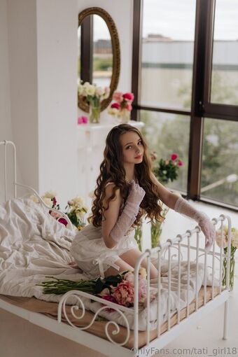 tati_girl18 Çıplak Sızıntıları OnlyFans Fotoğraf 1