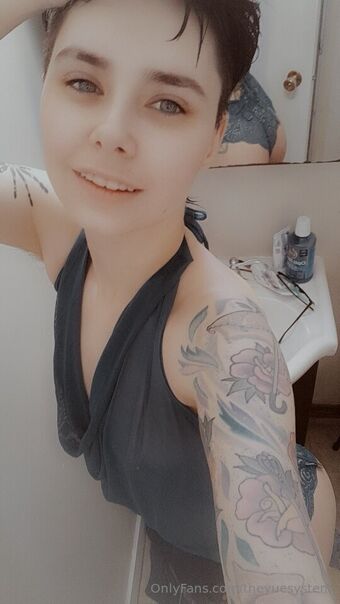 theyuesystem Çıplak Sızıntıları OnlyFans Fotoğraf 18