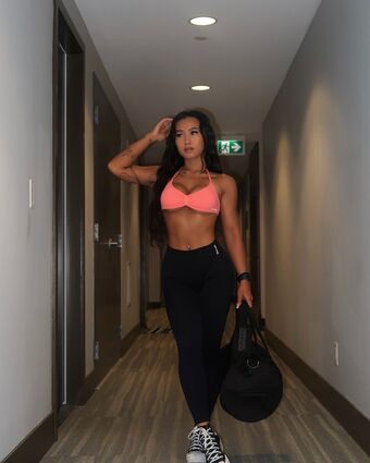 Thu Pham Çıplak Sızıntıları OnlyFans Fotoğraf 10