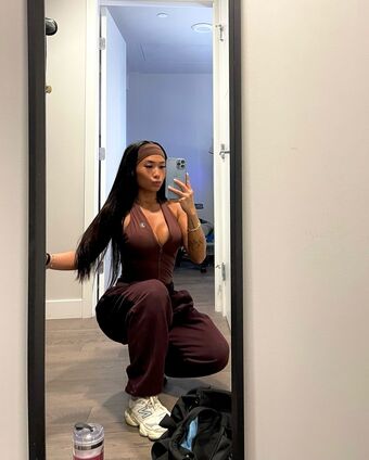 Thu Pham Çıplak Sızıntıları OnlyFans Fotoğraf 20