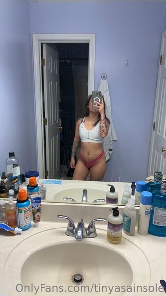 tinyasainsole Çıplak Sızıntıları OnlyFans Fotoğraf 2