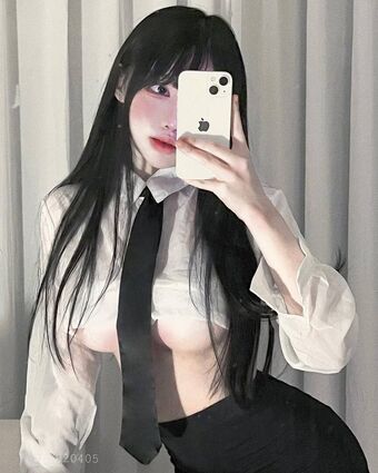 TOJI Çıplak Sızıntıları OnlyFans Fotoğraf 2
