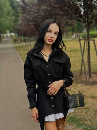 tv_lilly Çıplak Sızıntıları OnlyFans Fotoğraf 13