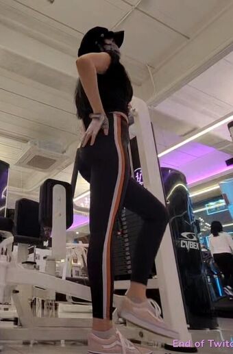 Tyongeee Çıplak Sızıntıları OnlyFans Fotoğraf 7