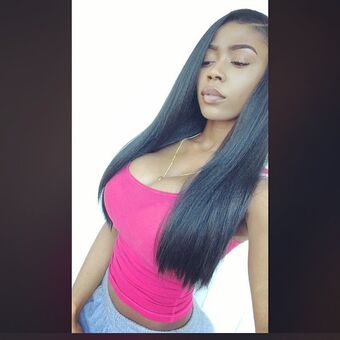 Uche Çıplak Sızıntıları OnlyFans Fotoğraf 2