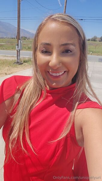 uniquelyuri Çıplak Sızıntıları OnlyFans Fotoğraf 6