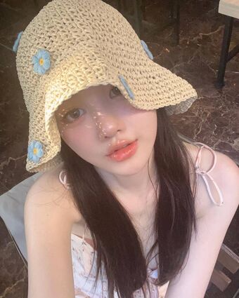 Uzaa Çıplak Sızıntıları OnlyFans Fotoğraf 42