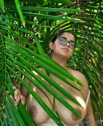 VanessaMX98
