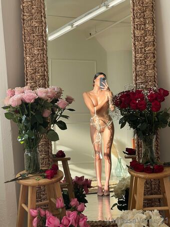Vanessavenus21