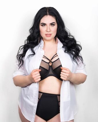 Veronica Belle