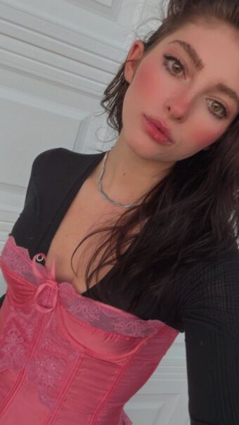 Willow Shields Çıplak Sızıntıları OnlyFans Fotoğraf 219